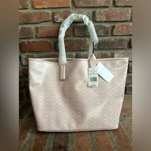 MK Tote